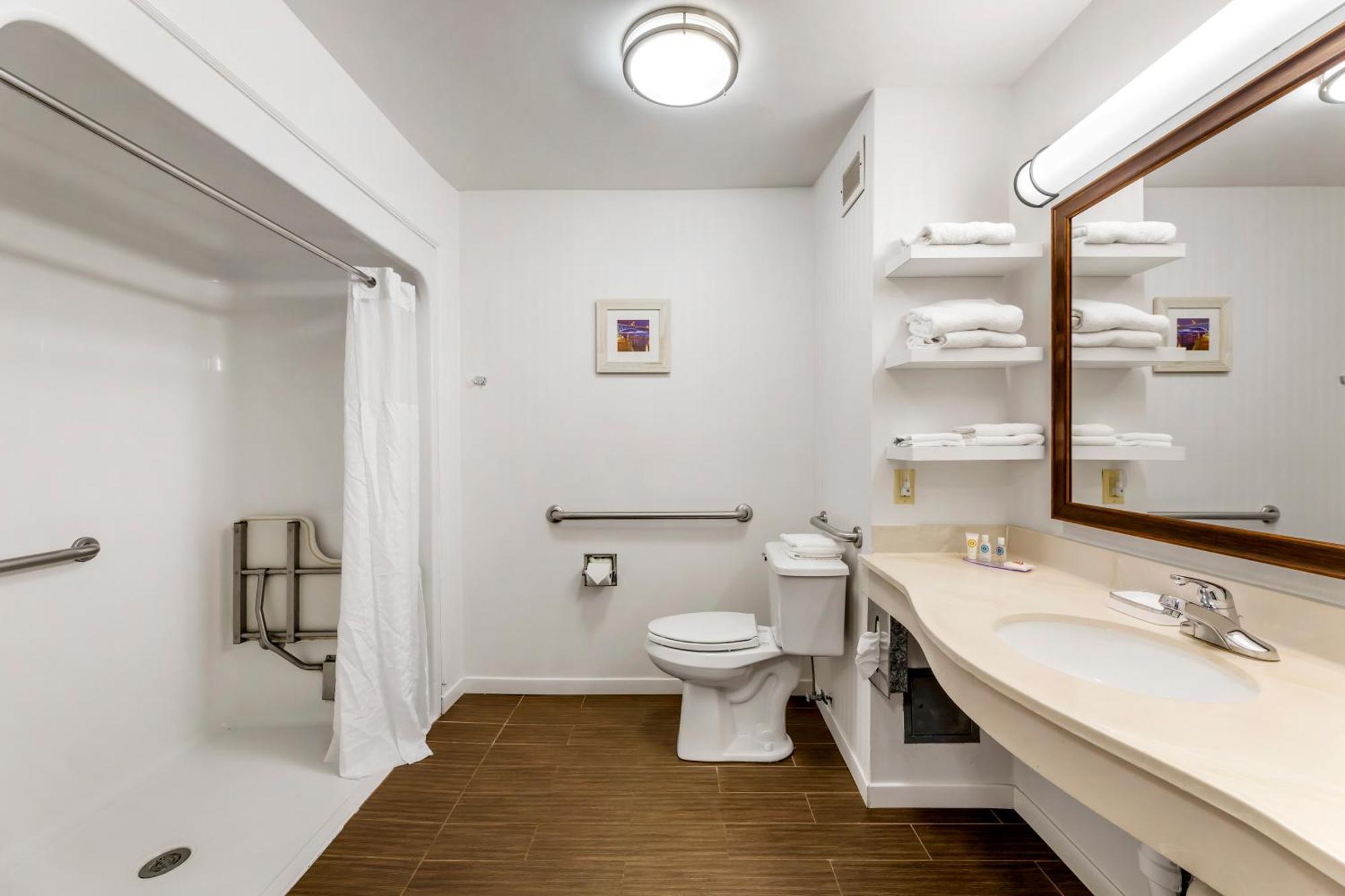 Comfort Inn, Cleveland South - Richfield Ngoại thất bức ảnh