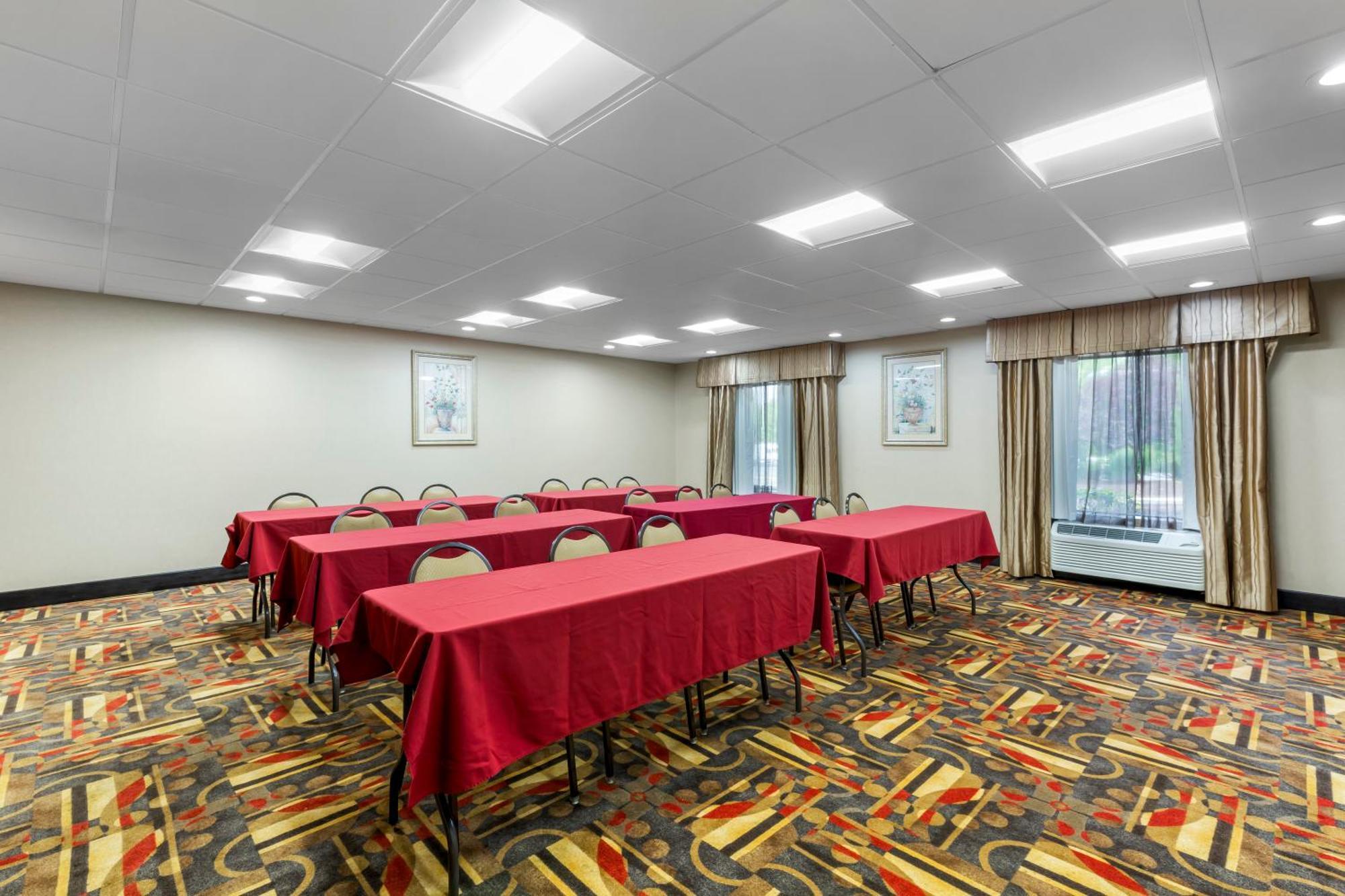 Comfort Inn, Cleveland South - Richfield Ngoại thất bức ảnh