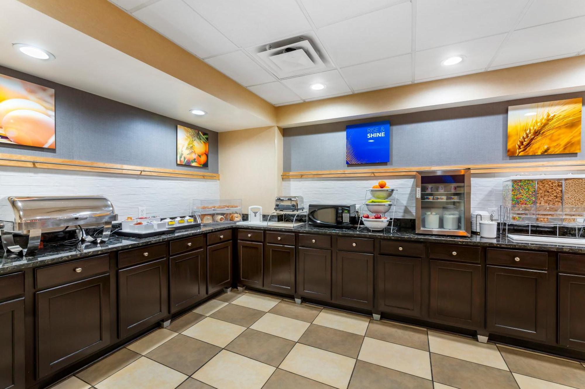 Comfort Inn, Cleveland South - Richfield Ngoại thất bức ảnh